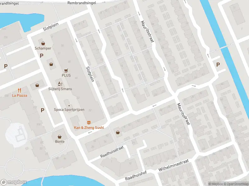 Brandweer met grote spoed naar de Johan de Wittstraat in Capelle aan den IJssel vanwege gebouwbrand