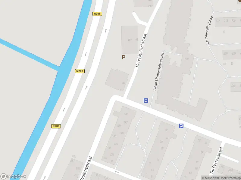 Ambulance met grote spoed naar de Harry Mulischstraat in Haarlem