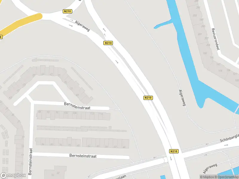 Brandweer met gepaste spoed naar de Slotlaan in Capelle aan den IJssel