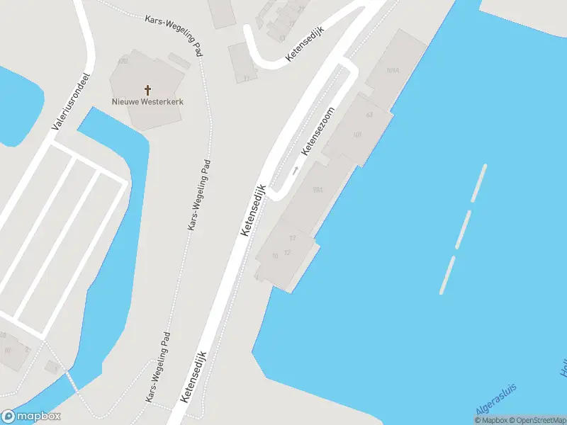 Ambulance met gepaste spoed naar de Ketensedijk in Capelle aan den IJssel