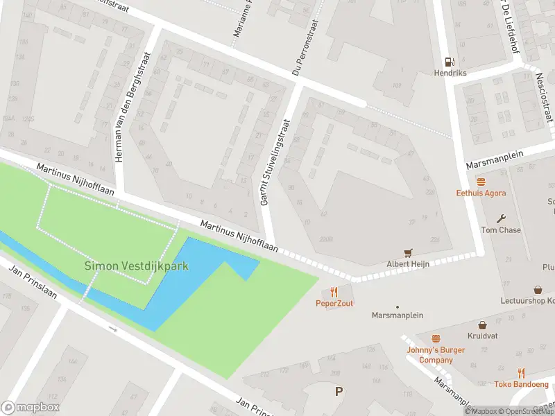 Ambulance met gepaste spoed naar de Garmt Stuivelingstraat in Haarlem