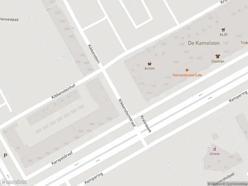 Ambulance met grote spoed naar de Kikkensteinstraat in Amsterdam