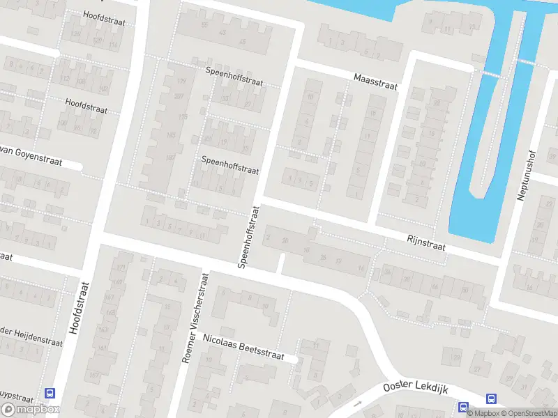 Ambulance met grote spoed naar de Rijnstraat in Krimpen aan de Lek