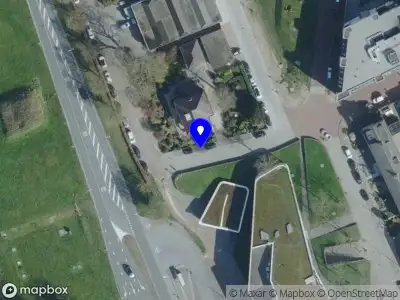 Politie naar de Arnoud van Gelderweg in Grave vanwege ongeval met letsel