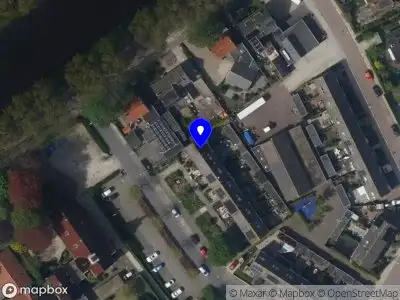 Ambulance en brandweer met grote spoed naar de Eimerstraat in Buitenkaag vanwege gebouwbrand