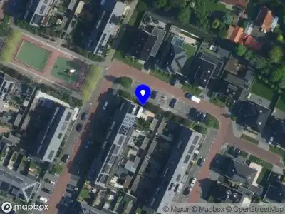 Ambulance met gepaste spoed naar de Guldenroedelaan in Amstelveen