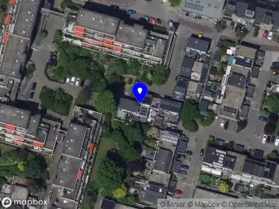 Ambulance met gepaste spoed naar de Vredenburg in Dordrecht