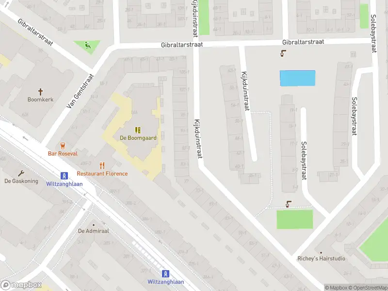 Ambulance met grote spoed naar de Livornostraat in Amsterdam