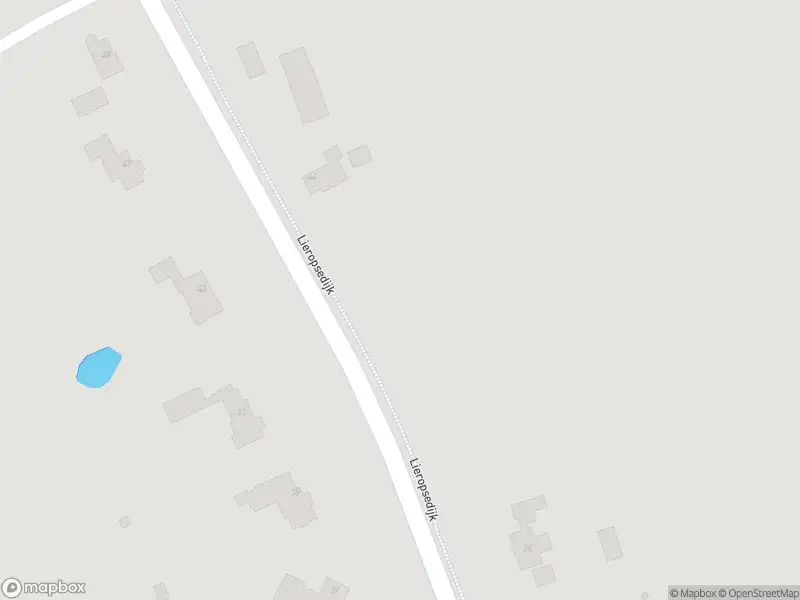 Brandweer met gepaste spoed naar de Ter Hofstadlaan in Someren vanwege wateroverlast