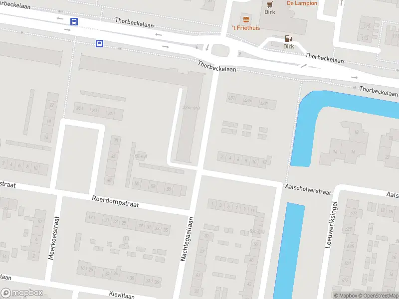Ambulance met grote spoed naar de Lijsterweg in Sliedrecht