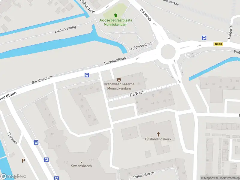 Ambulance met gepaste spoed naar de De Werf in Monnickendam