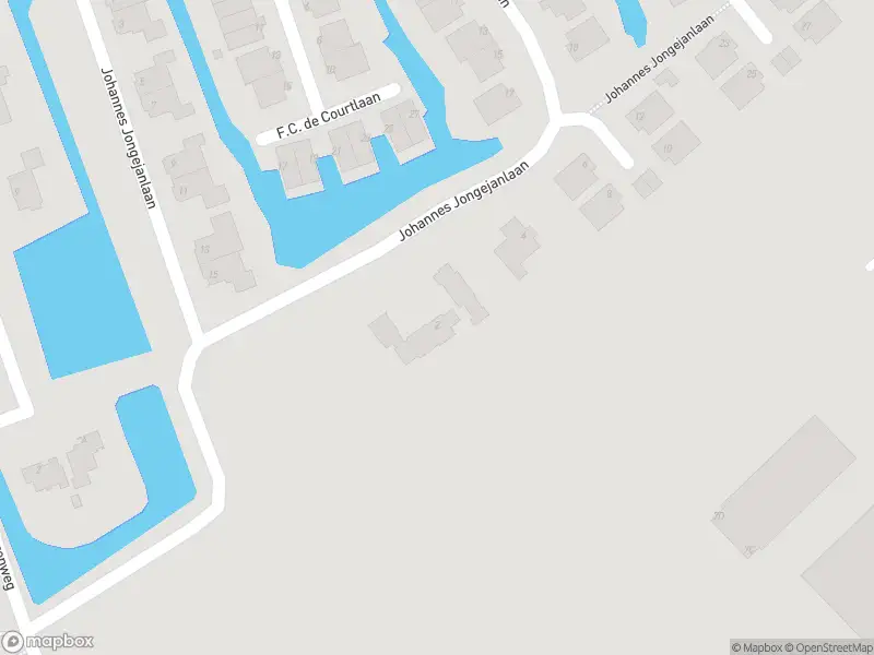 Ambulance met gepaste spoed naar de Johannes Jongejanlaan in Hekelingen