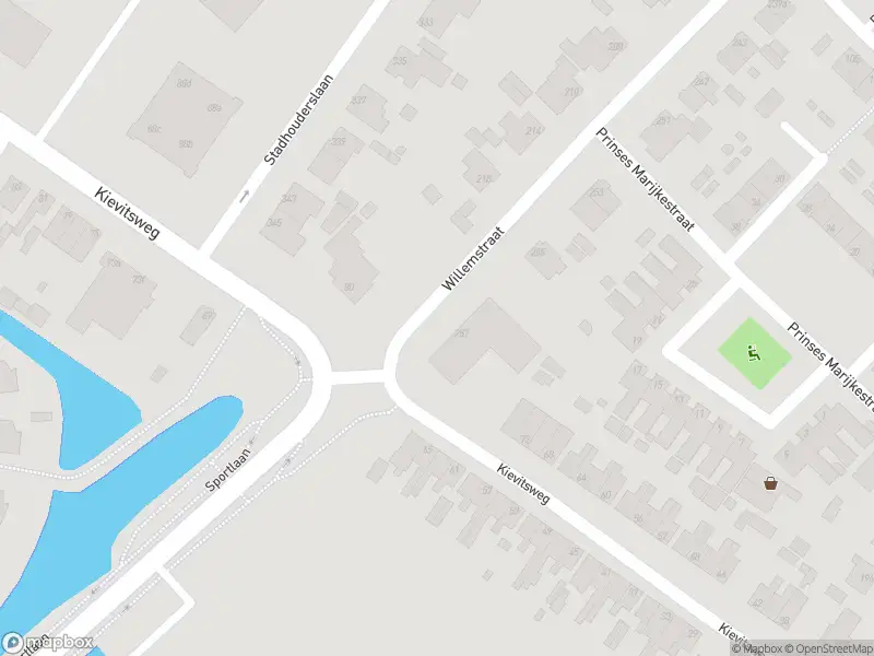 112 melding Ambulance met grote spoed naar de Kievitsweg in Ridderkerk