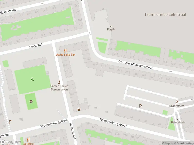 Brandweer met gepaste spoed naar de Waverstraat in Amsterdam