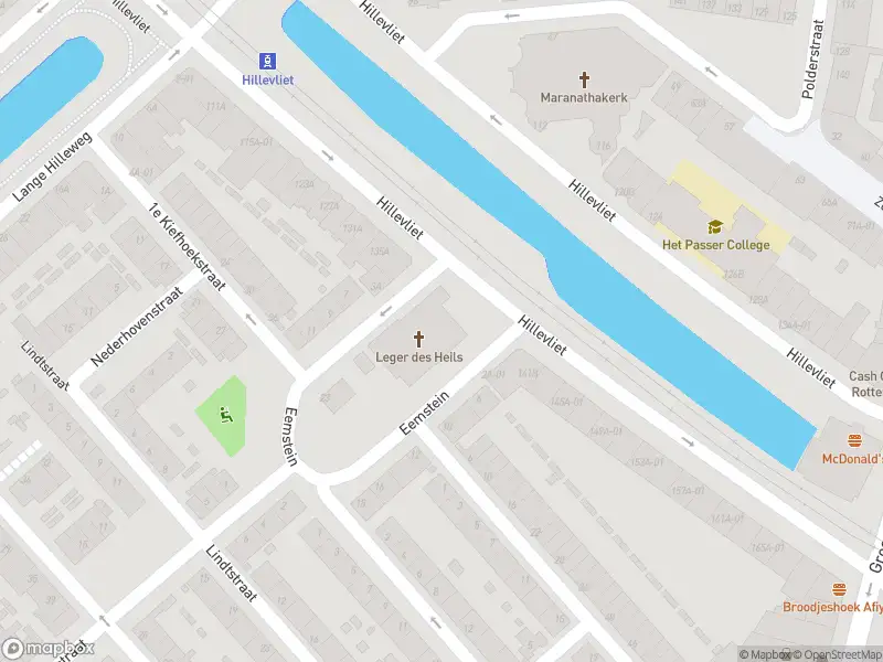 Ambulance met grote spoed naar de Hillevliet in Rotterdam