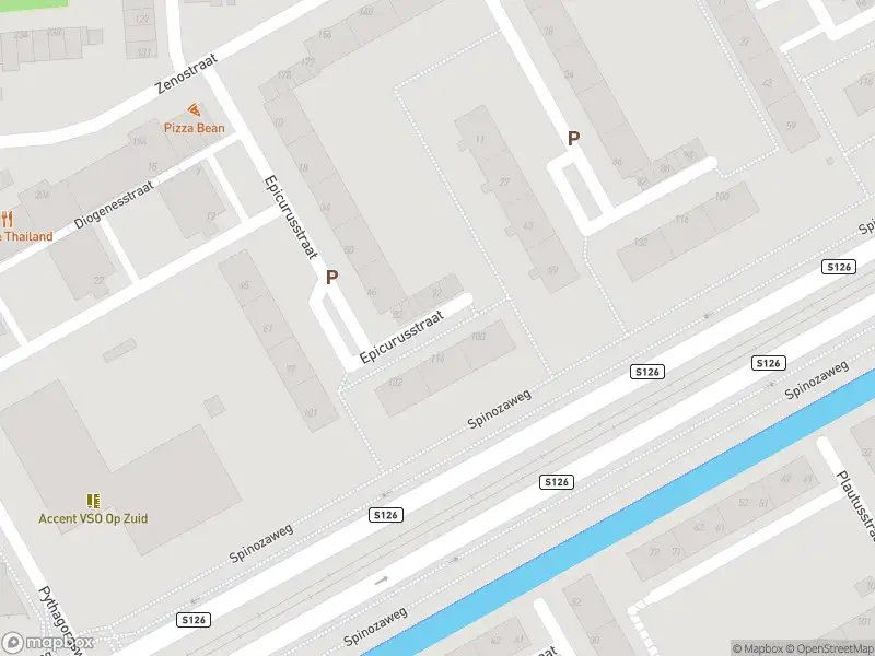 Ambulance met grote spoed naar de Epicurusstraat in Rotterdam