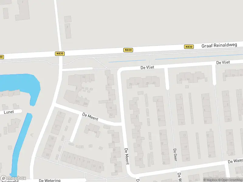 Ambulance met grote spoed naar de De Meent in Vuren