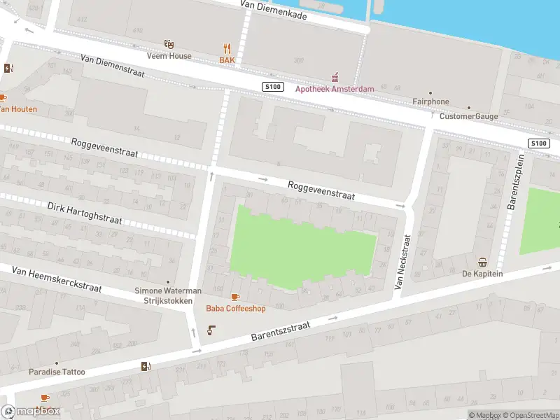 Brandweer met grote spoed naar de Barentszstraat in Amsterdam