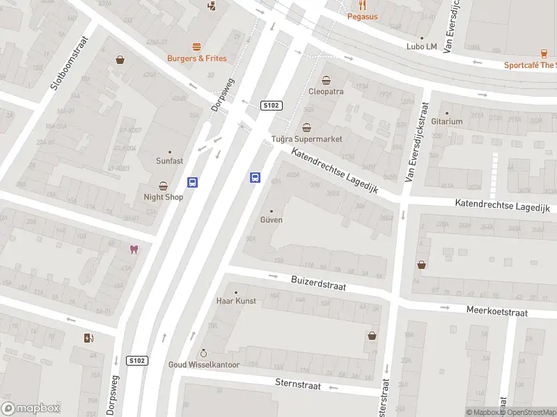 112 melding Ambulance met gepaste spoed naar de Dorpsweg in Rotterdam