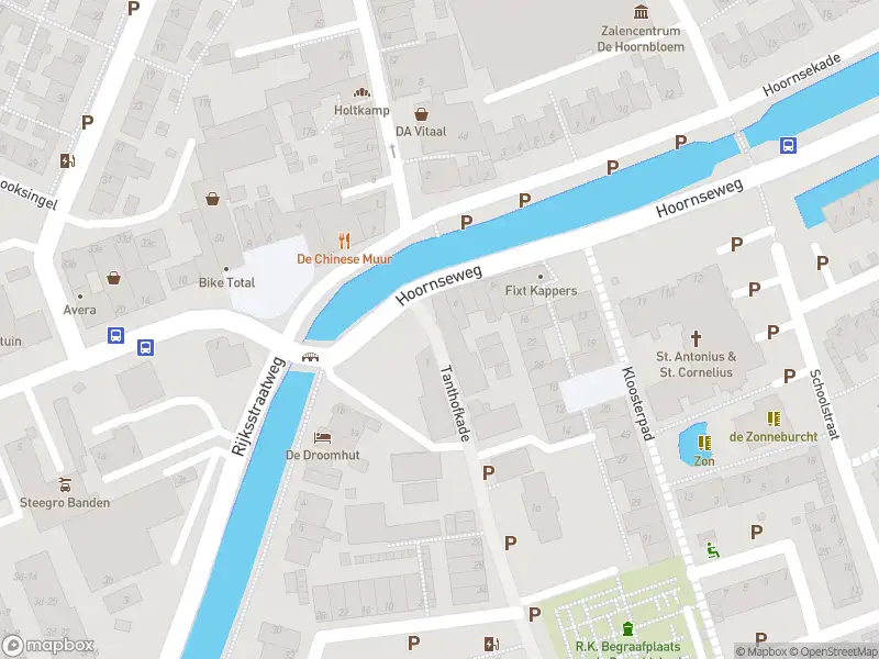 Ambulance en brandweer met grote spoed naar de Hoornseweg in Den Hoorn vanwege grote brand