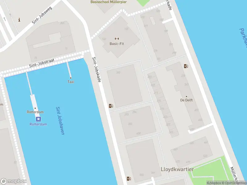 Ambulance met gepaste spoed naar de Sint-Jobskade in Rotterdam