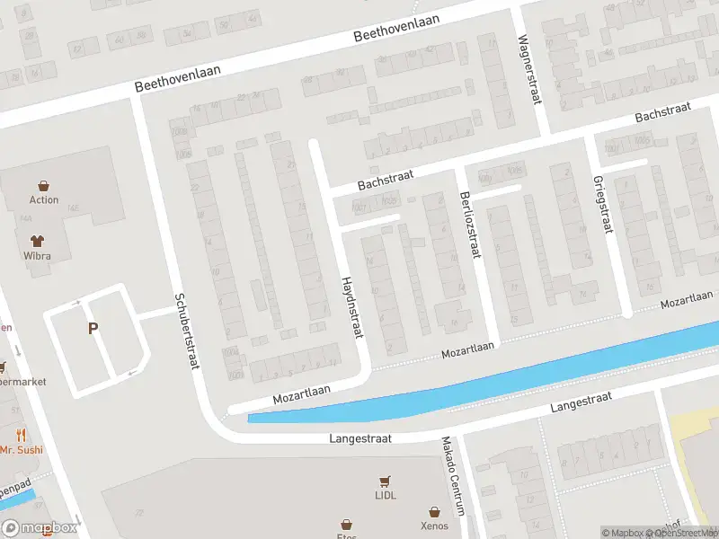 Ambulance met gepaste spoed naar de Haydnstraat in Schagen