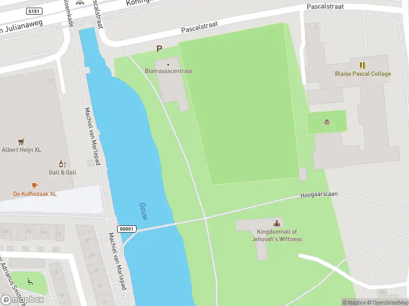 Ambulance met grote spoed naar de Koningin Julianaweg in Zaandam