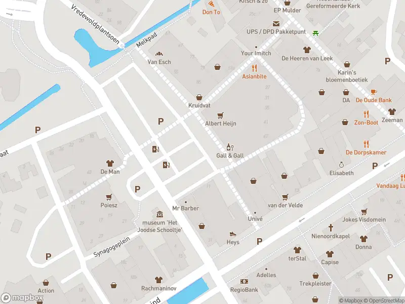 112 melding Brandweer met gepaste spoed naar de Samuël Leviestraat in Leek vanwege een liftopsluiting