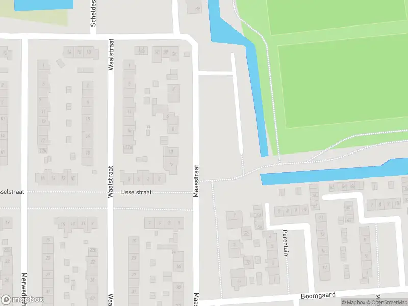 Ambulance met gepaste spoed naar de Maasstraat in Barendrecht