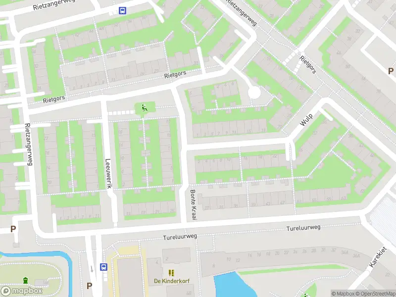 Ambulance met grote spoed naar de Wulp in Diemen