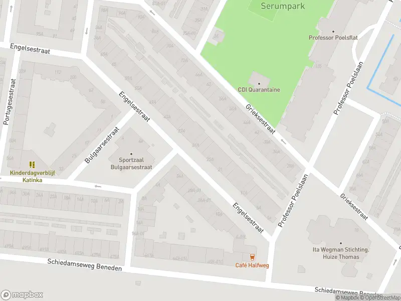 Ambulance met gepaste spoed naar de Engelsestraat in Rotterdam