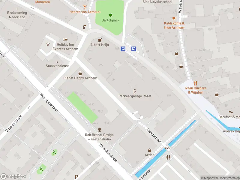 Brandweer met gepaste spoed naar de Langstraat in Arnhem vanwege een liftopsluiting