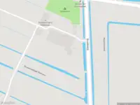 Brandweer met grote spoed naar de Broekweg in Zoeterwoude vanwege personen te water