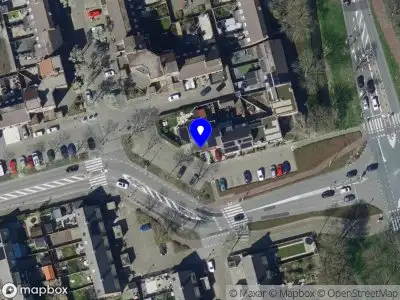 Ambulance met grote spoed naar de Morelgaard in Spijkenisse