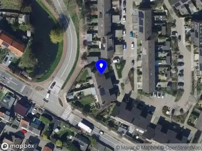 Ambulance met grote spoed naar de Mauritshoek in Ridderkerk