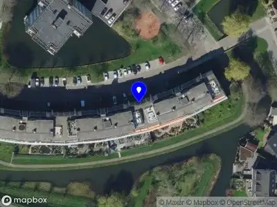 Ambulance met grote spoed naar de Van Leeuwenhoekstraat in Ridderkerk