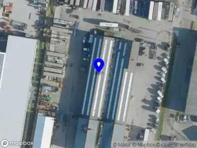 Ambulance met grote spoed naar de Industrieweg in Vuren