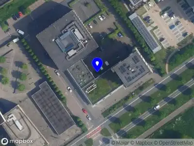 Brandweer met gepaste spoed naar de Bandastraat in Almere vanwege een liftopsluiting