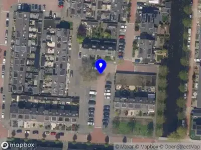 Ambulance met gepaste spoed naar de Vincent van Goghstraat in Lekkerkerk