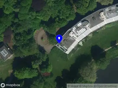 Ambulance met gepaste spoed naar de Spaarnberglaan in Santpoort-Noord