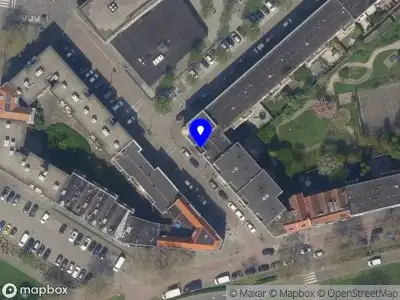 Ambulance met grote spoed naar de Goede-Hoopstraat in Rotterdam