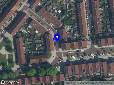 Ambulance met gepaste spoed naar de IJselmondestraat in Amsterdam