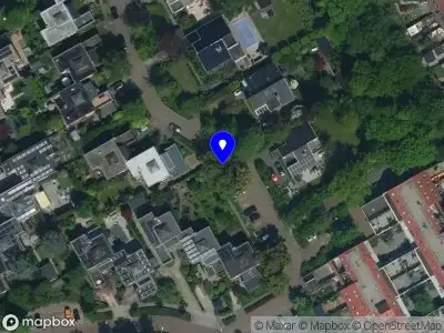 Ambulance met grote spoed naar de Wolfsenstraat in Spaarndam