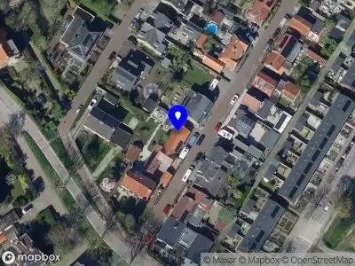 Ambulance met gepaste spoed naar de Wilhelmina Geevestraat in Poortugaal