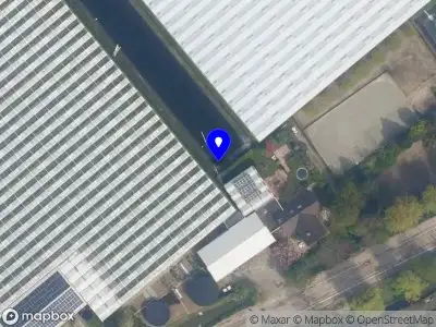 Brandweer met grote spoed naar de Veilingweg in De Lier vanwege personen te water