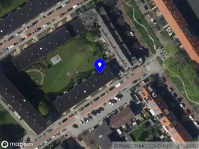 Ambulance met grote spoed naar de Cornelis Suyslaan in Rijswijk