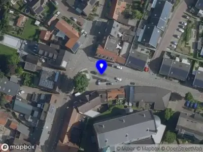 Brandweer en politie met gepaste spoed naar de Maasstraat in Baarlo