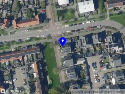 Ambulance met gepaste spoed naar de Menno Poldervaartstraat in Schagen