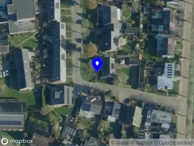 Ambulance met grote spoed naar de Mildijk in Vuren