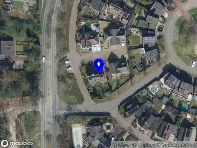 Politie met grote spoed naar de Ristereind in Oosterhout vanwege letsel